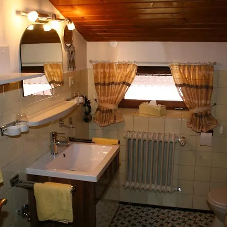 Apartamento Zum Schmiedhainzer *
